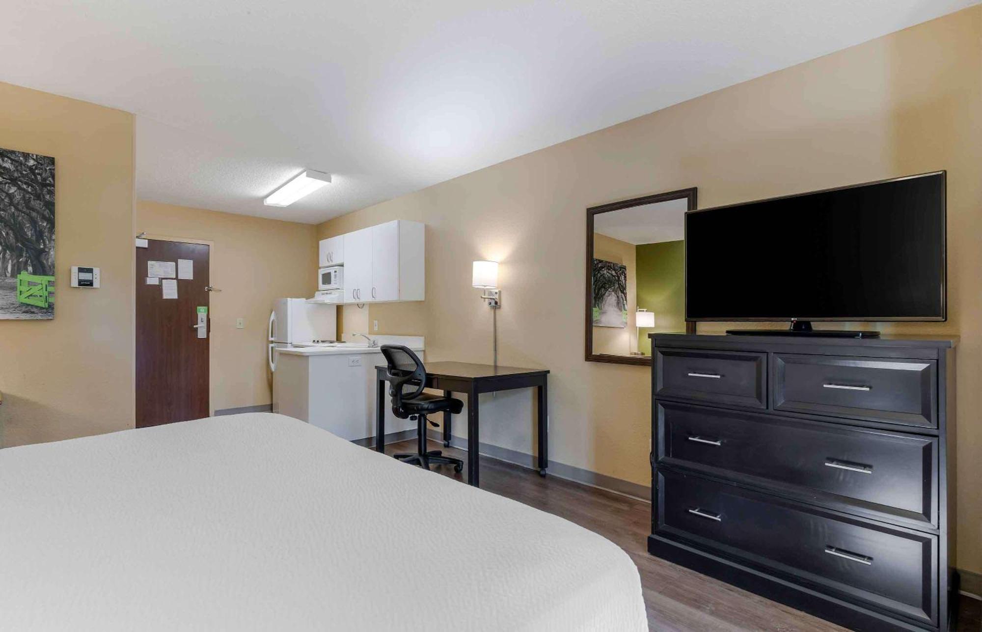 Extended Stay America Select Suites - Chicago - Naperville - West Eksteriør bilde