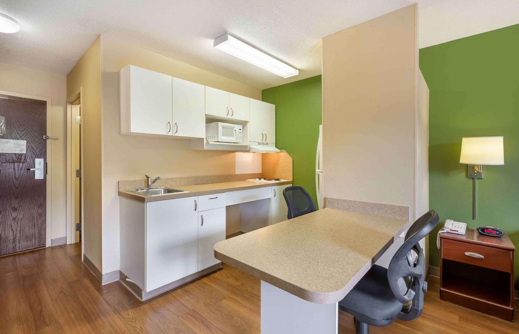 Extended Stay America Select Suites - Chicago - Naperville - West Eksteriør bilde