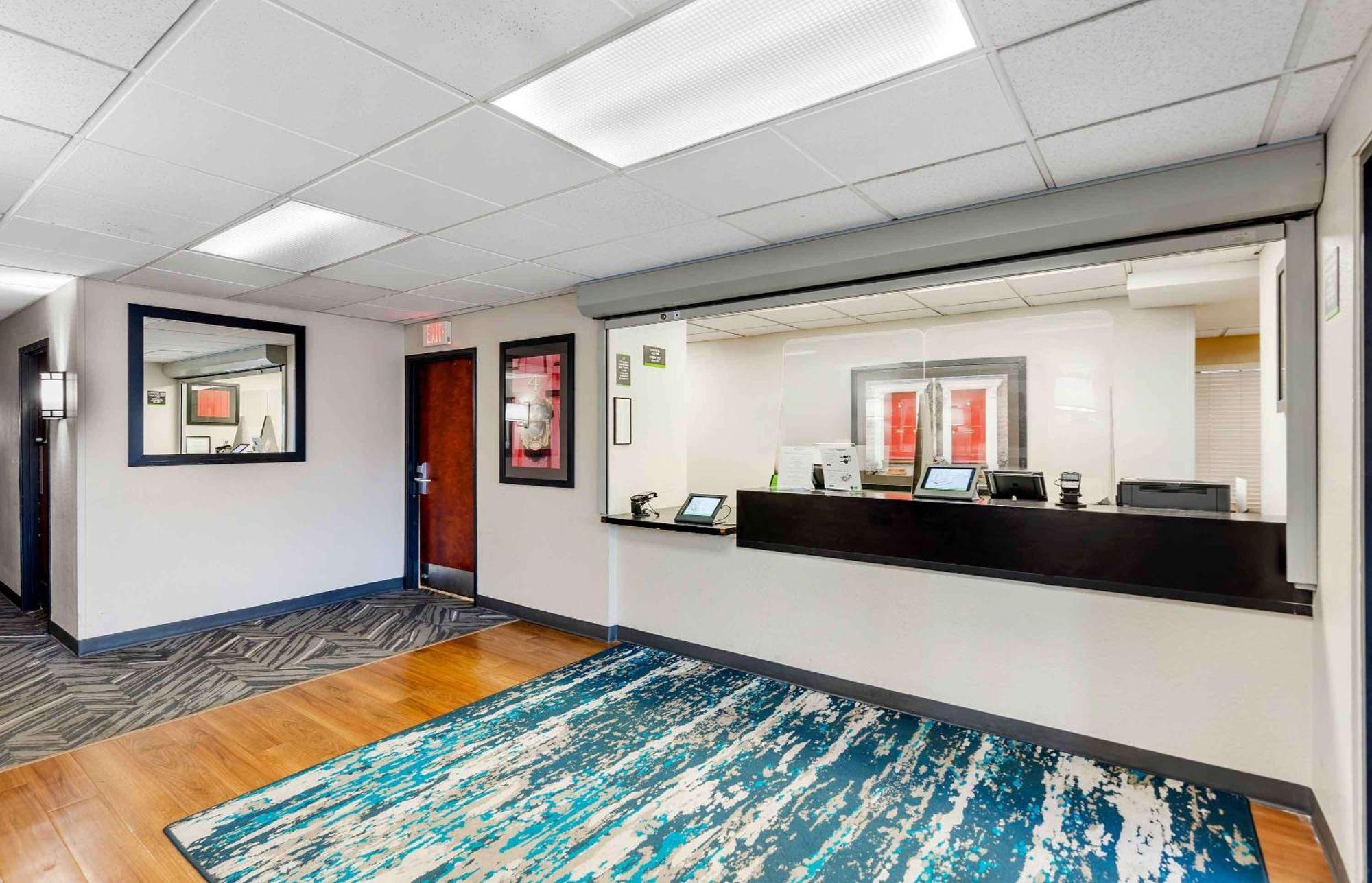 Extended Stay America Select Suites - Chicago - Naperville - West Eksteriør bilde